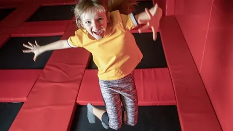 Zašto ANEC nije mogao da podrži usvajanje standarda FprEN ISO 23659 o bezbednosnim zahtevima za trampolin parkove?