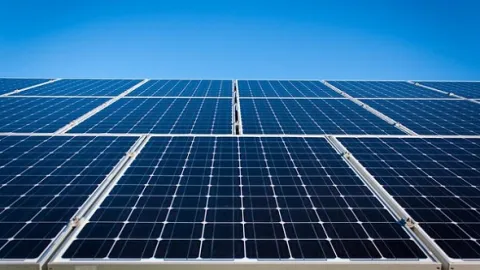 Akreditacija industrije obnovljivih izvora energije pomaže Velikoj Britaniji da postigne "neto nula" ciljeve