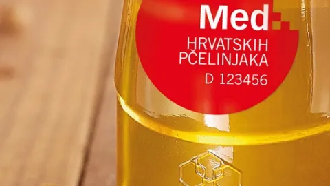Med hrvatskih pčelinjaka