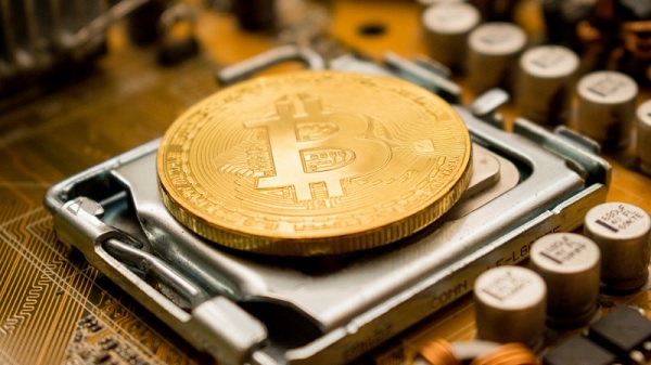 ISO norme i kriptovalute - blockchain i distributed ledger tehnologija - Luka Kedmenec